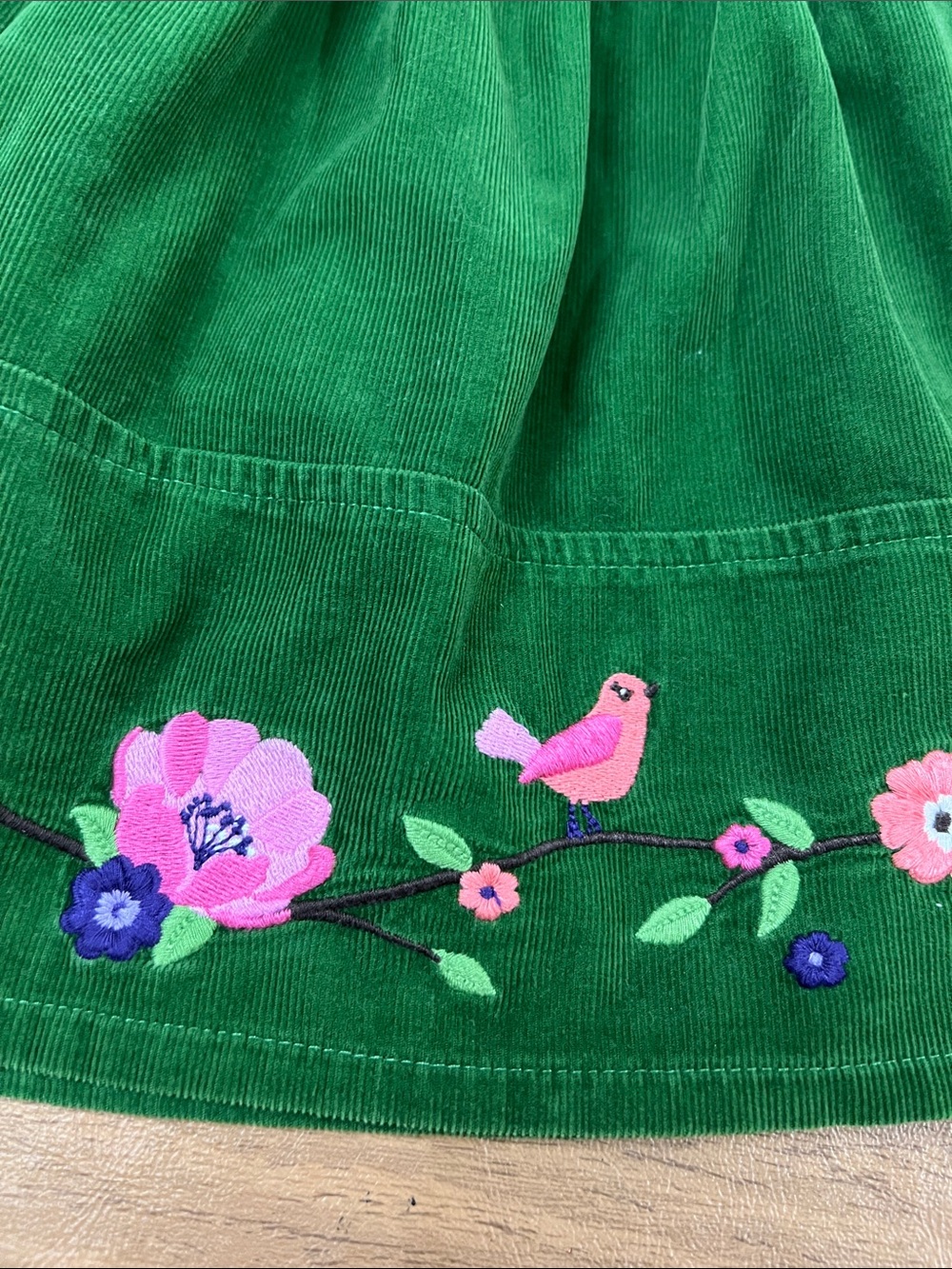 Vintage Gymboree skort w/ embroidered birds and flowers green corduroy size 5 - Picture 3 of 8